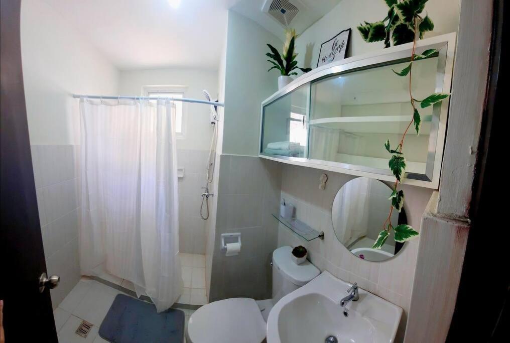 Mesaverte Deluxe Studio With Balcony Cagayan de Oro Exteriör bild